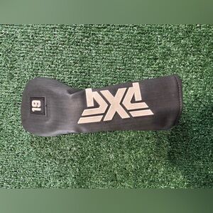 PXG Hybrid Headcover 19° Black and White Golf Club Headcover